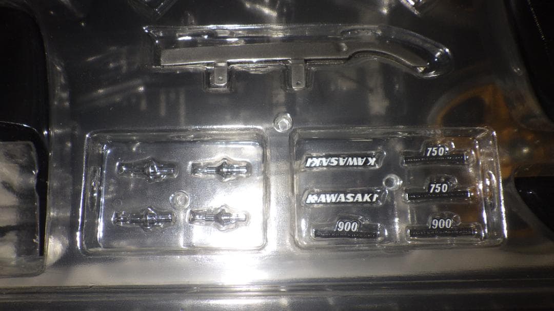 マルサン　Kawasaki 750 RS Z2　キャンディオレンジ　1/6