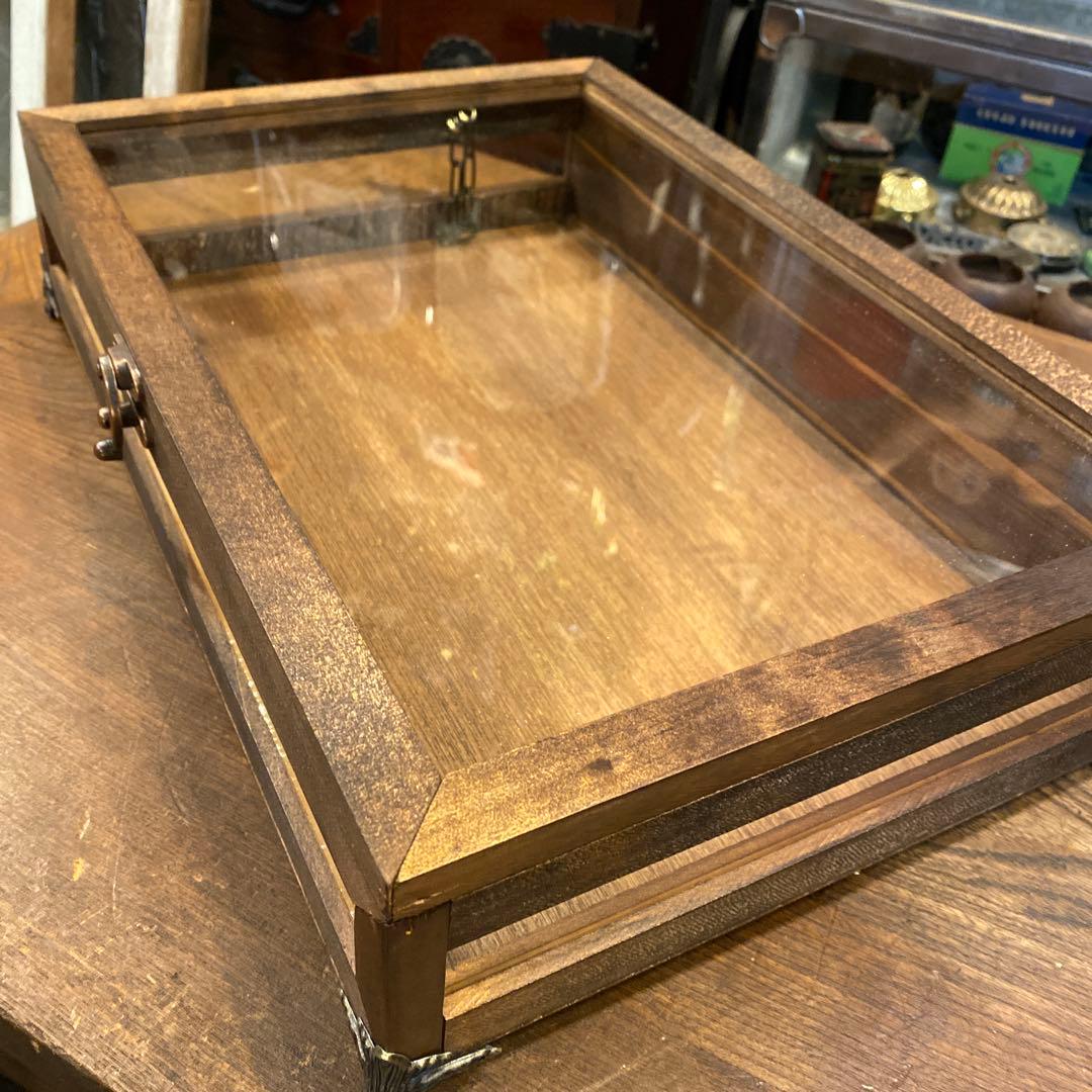 4面木製ガラスケース①