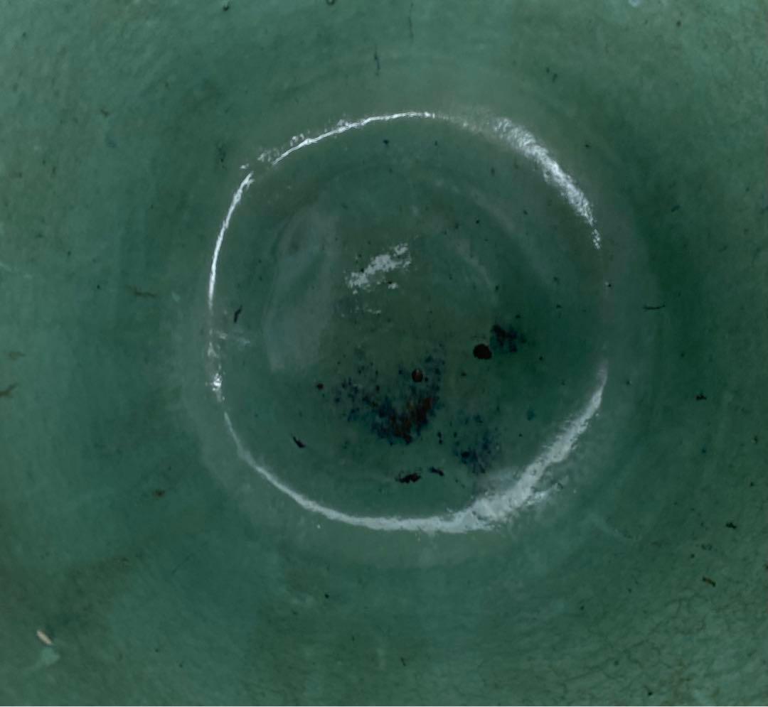 焼き物　めだか鉢　(水蓮鉢)