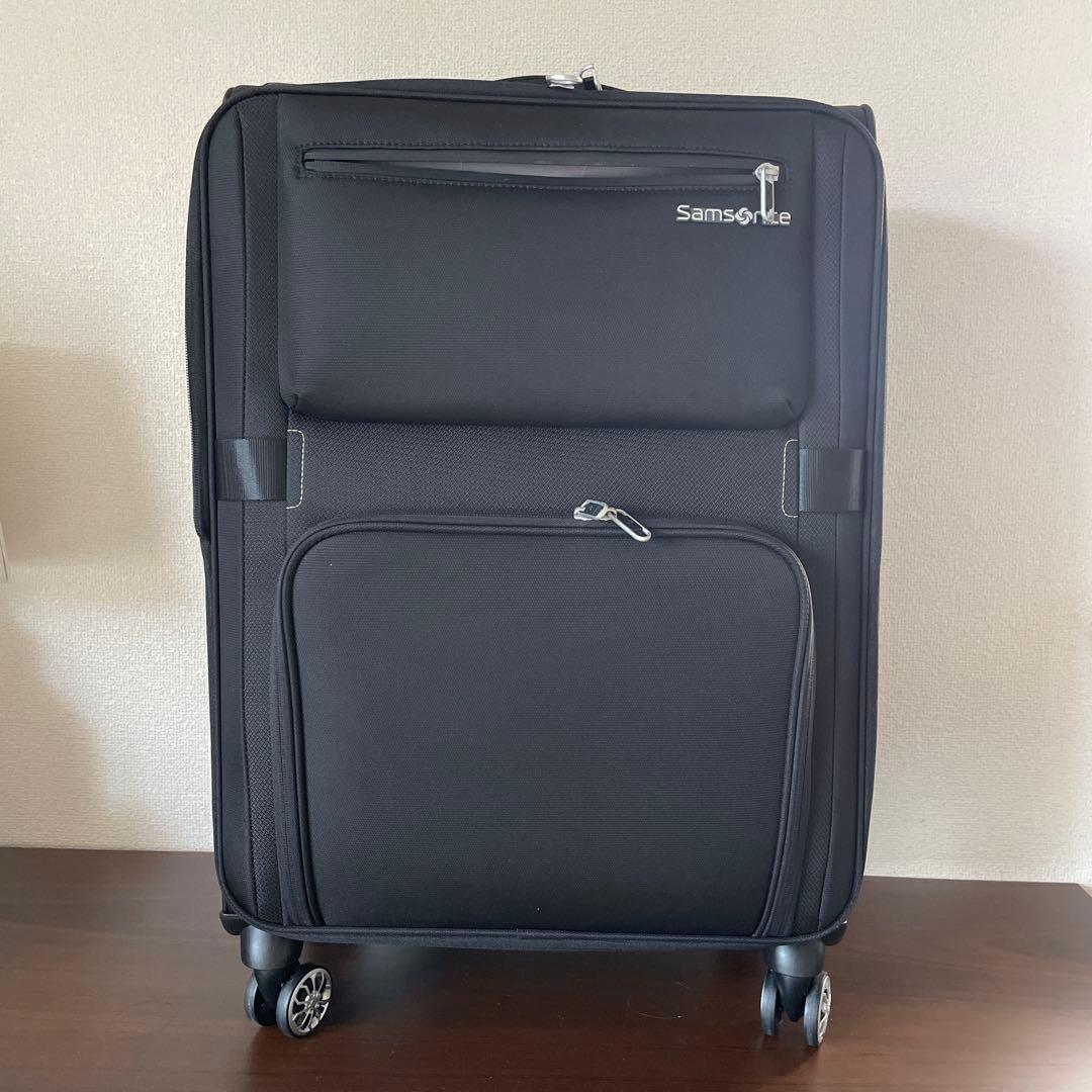 Samsonite モメンタススピナーエキスパンダブル68リットル
