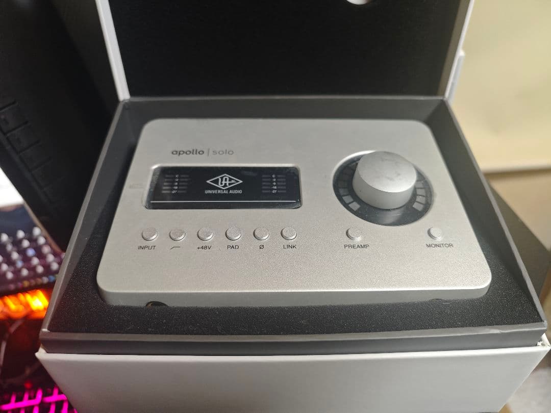 Apollo Solo オーディオインターフェイス