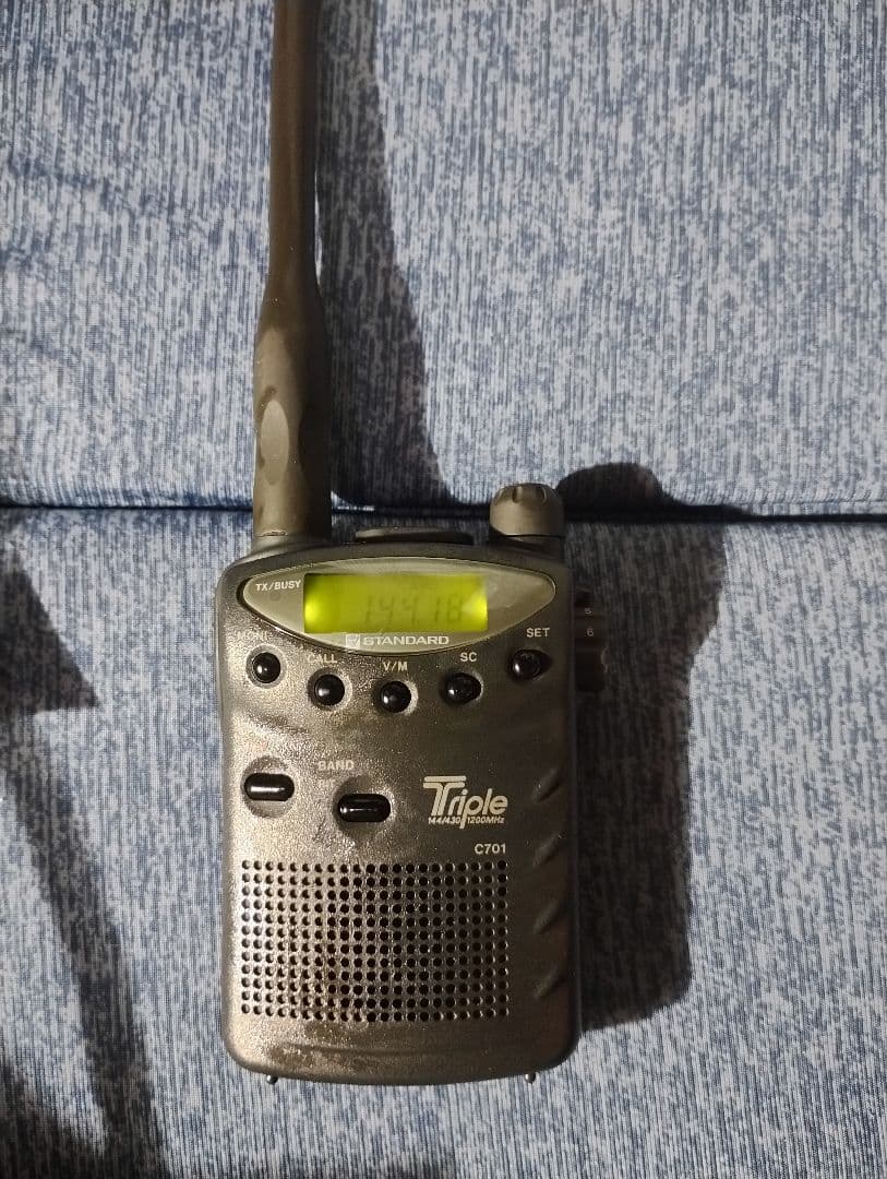 スタンダード　C701　144/430/1200MHz　3バンドハンディー
