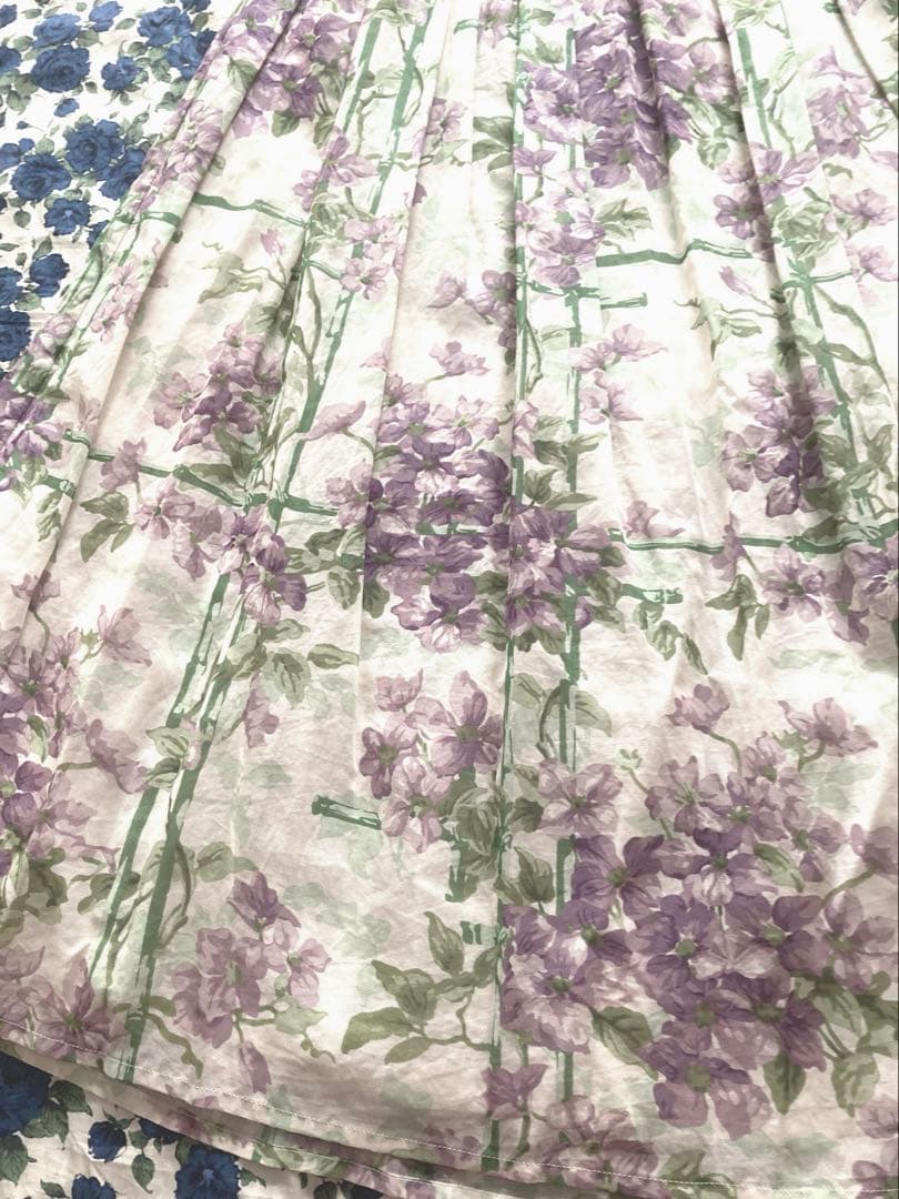 ジェーンマープル　Clematis garden スカート