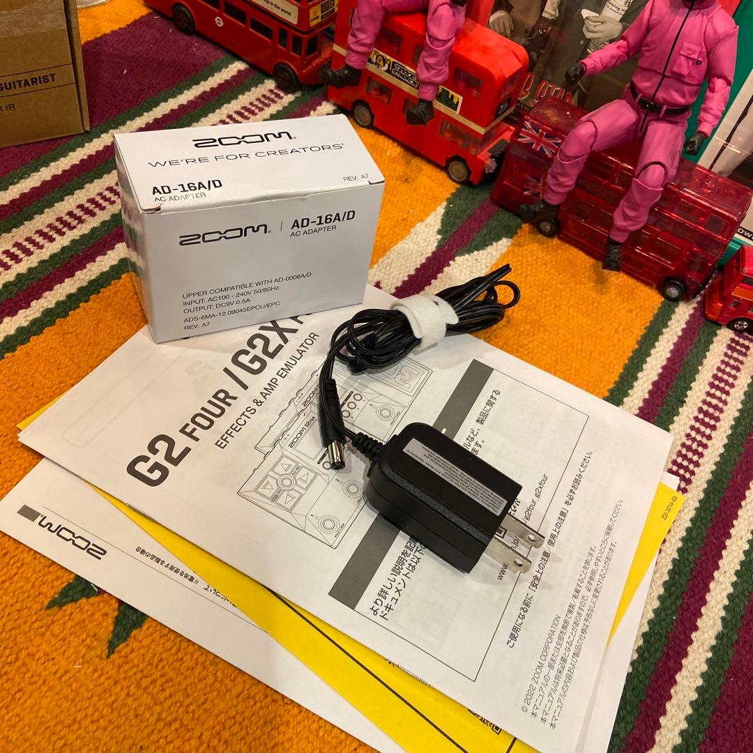 ZOOM G2 FOUR　傷なし　極美品　値下げ不可