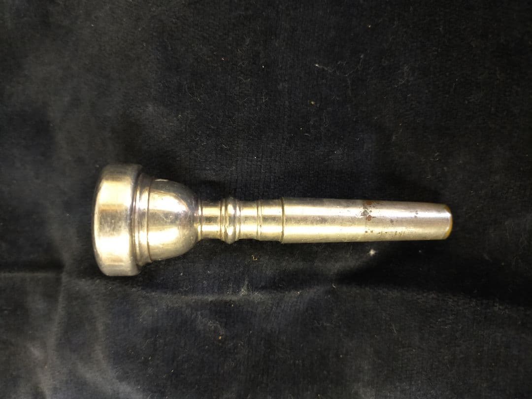 トランペットマウスピース Bach corp 11D