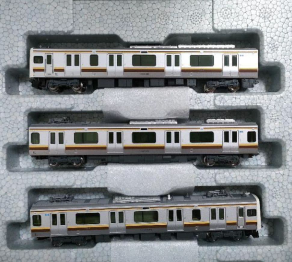 ★★★KATO　10-1947 E131系600番台　宇都宮・日光線　３両セット