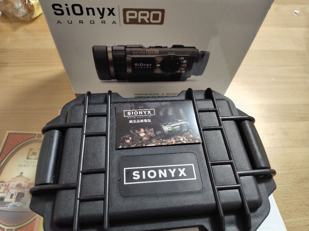 SIONYX AURORA PRO 光学機器　ナイトビジョン　ビデオカメラ