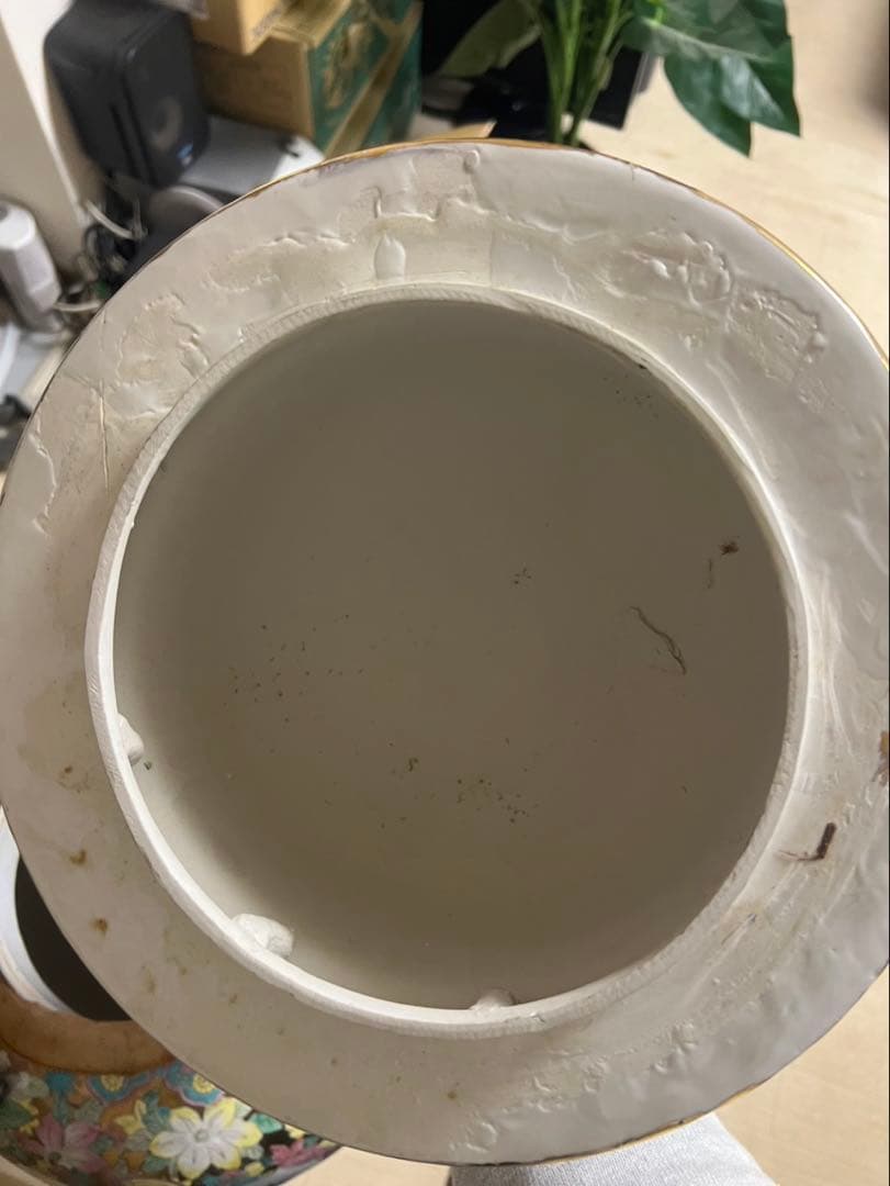 壺(中国アンテック美しい装飾)