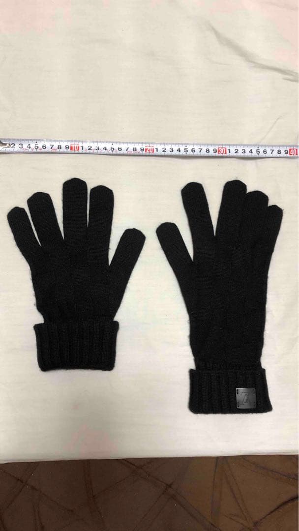 手袋　ルイヴィトン　黒　ダミエ　カシミヤ