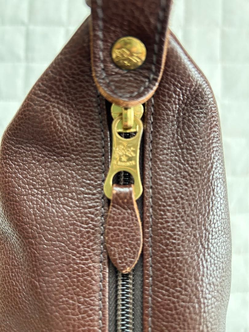 ILBISONTE イルビゾンテ　ショルダーバッグ