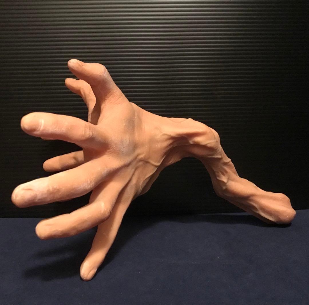 スクリーミング マッドジョージ氏　オリジナルデザインフィギュア　フラワー・ハンド