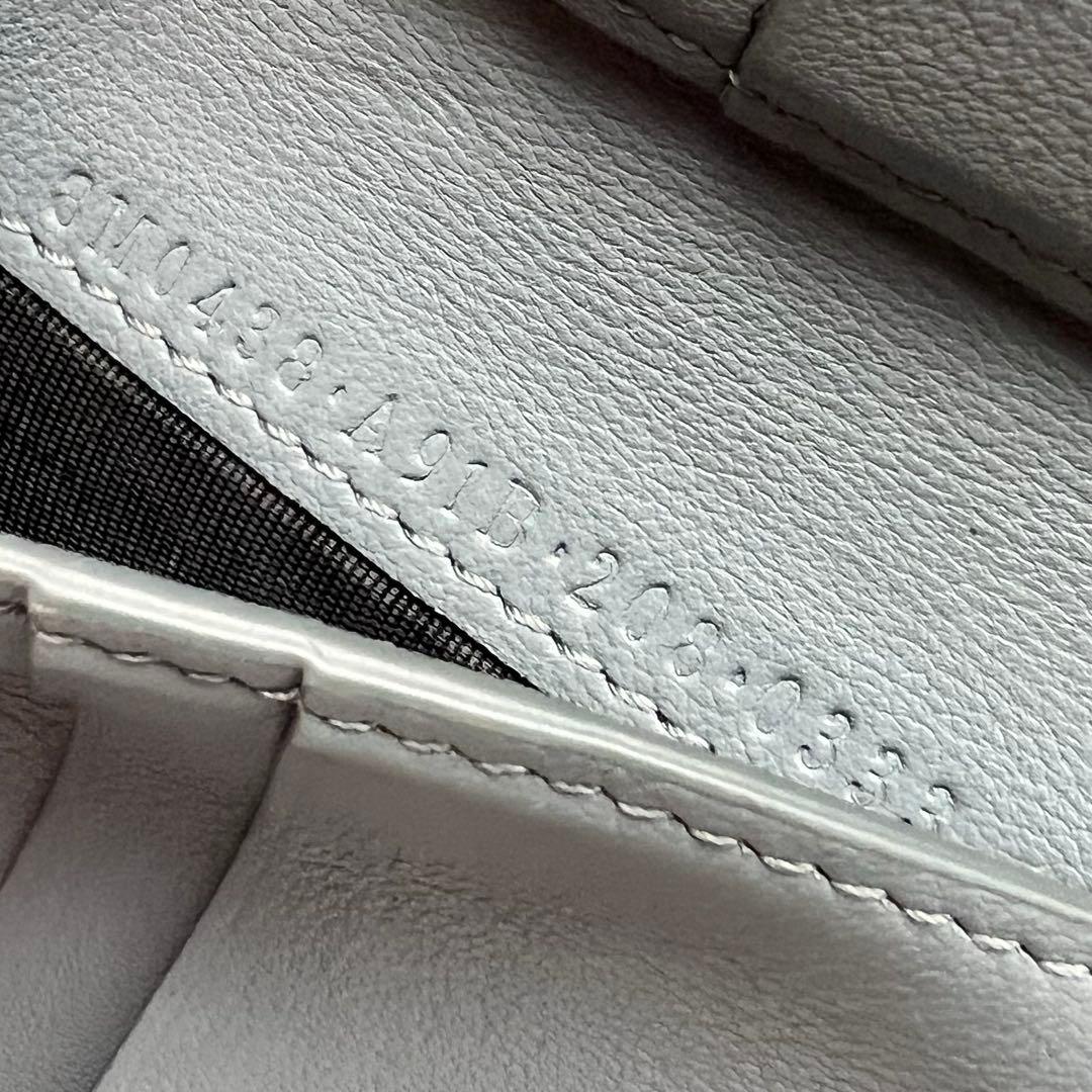 478 極上美品 FENDI フェンディ ピーカブー 2つ折り財布