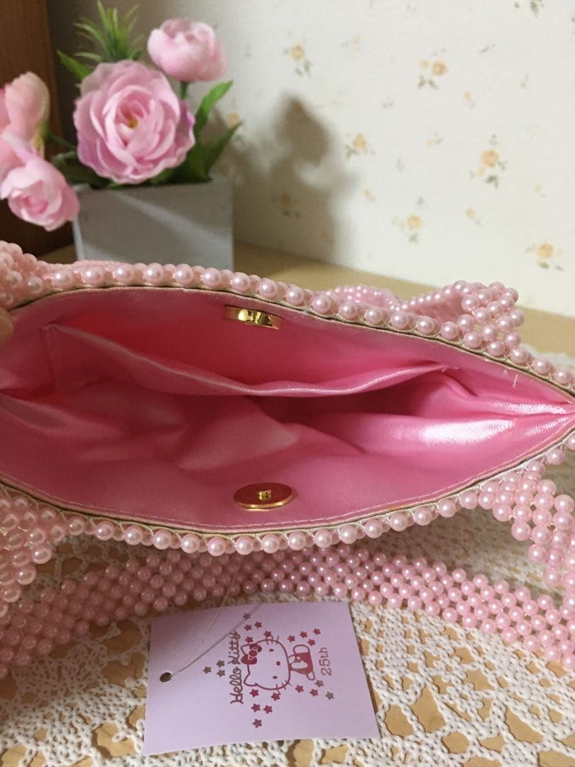 【新品未使用】〜レア品〜レトロハローキティ♡25周年パールビーズバッグ