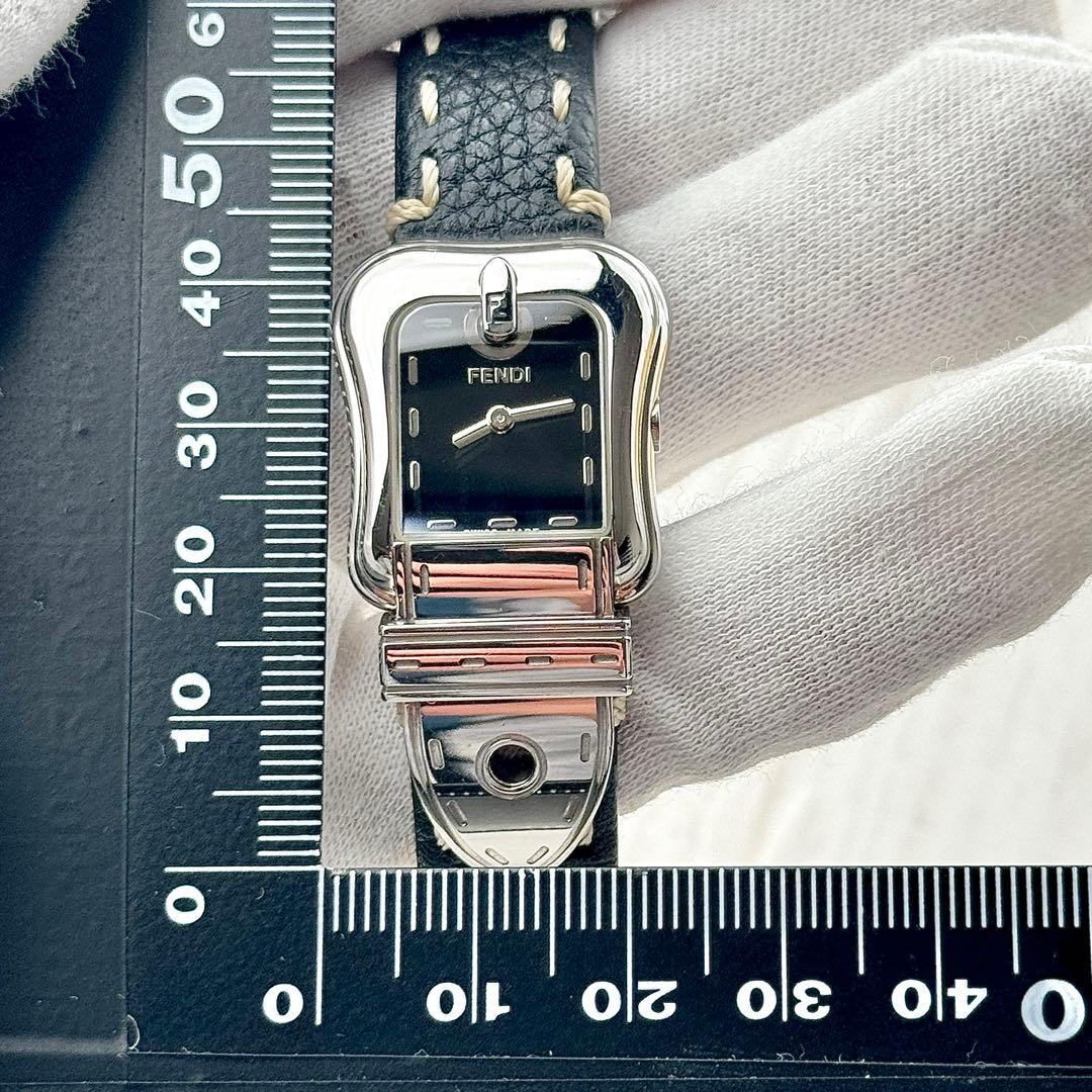 ☆箱付き☆ 555 フェンディ FENDI 新品電池 ブラック クォーツ