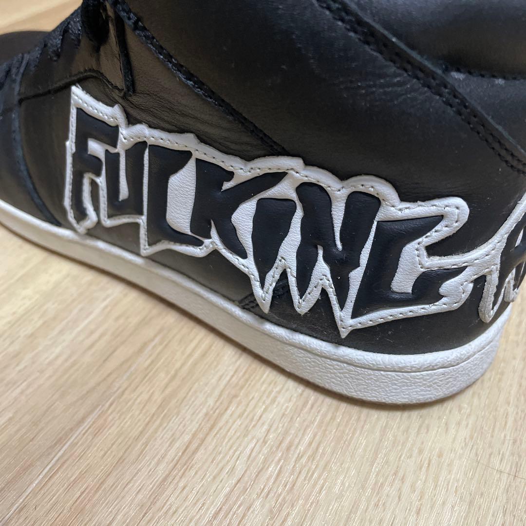 ピロシキ掲載/Fucking Awesome × Ernies /US 9