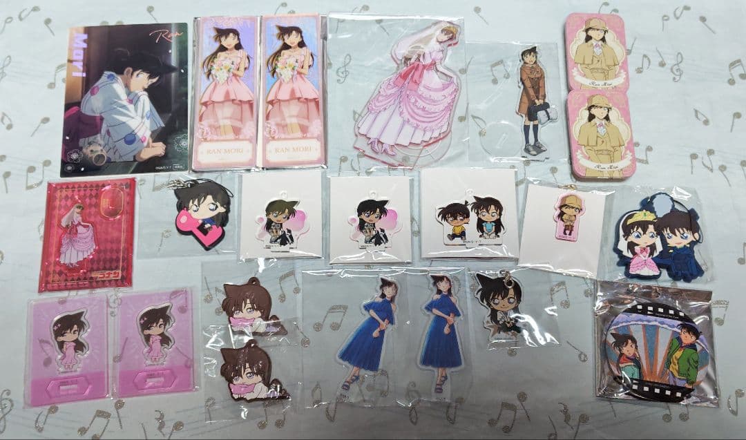 名探偵コナン 毛利蘭 缶バッジ ブロマイド カード 100点以上 セット