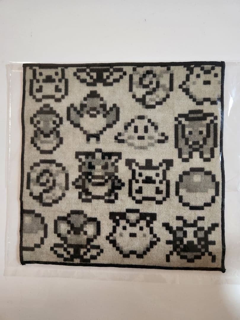 ポケモン 初代ドット風 ハンドタオル　20周年記念　ポケットモンスター