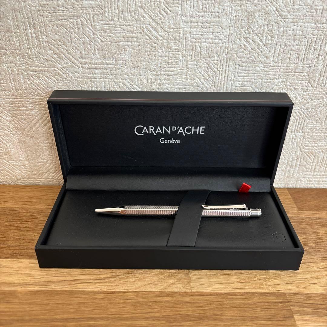 CARAN d'ACHE ボールペン 0890.487