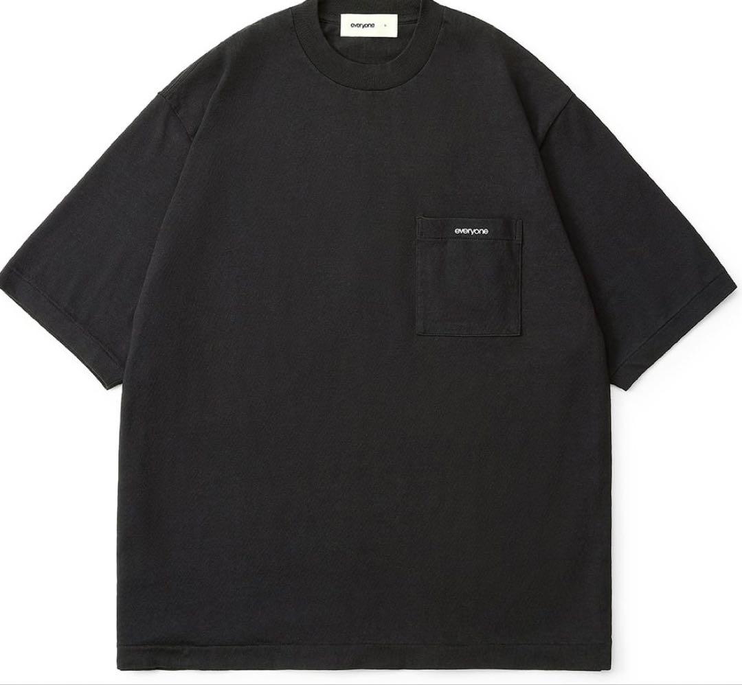 everyone ブラック ポケットTシャツ