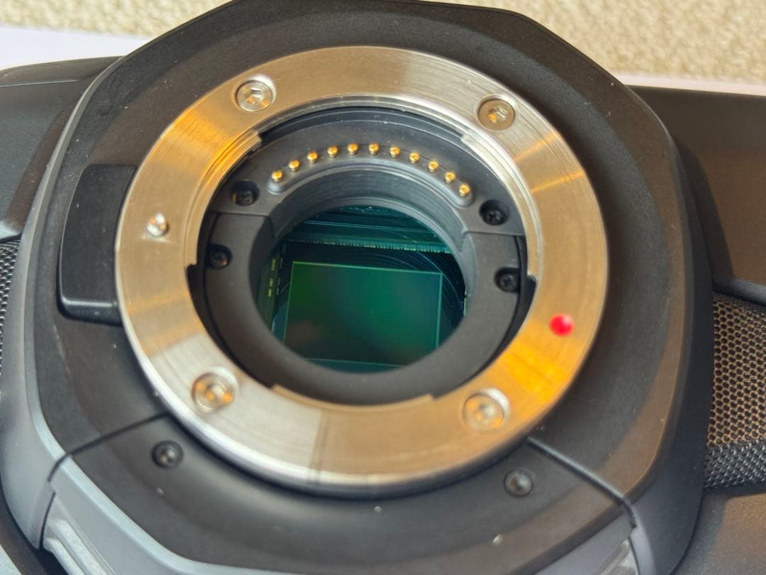 Blackmagic BMPCC 4K 本体／箱あり／Aプラグ付AC同梱／