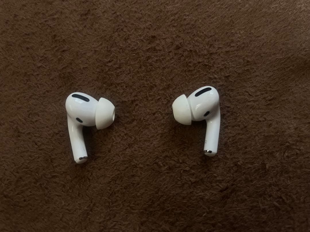 AirPods Pro ワイヤレスイヤホン ホワイト