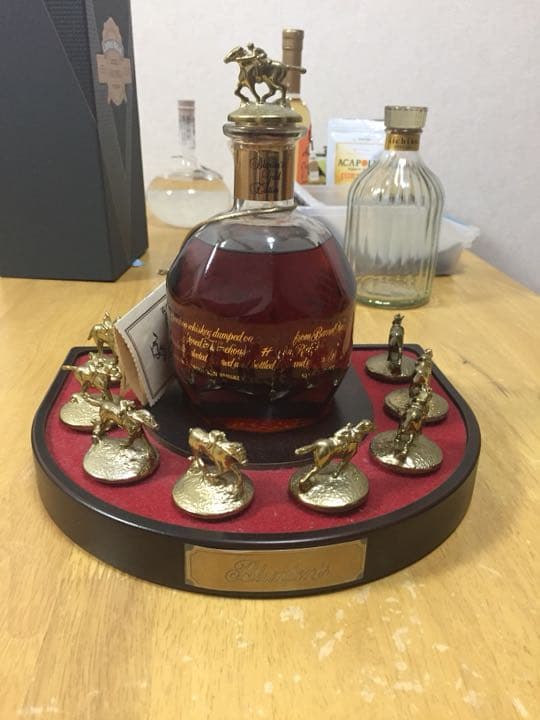 【非売品】 ブラントン３０周年記念 オリジナル8キャップススタンド 【ゴールド】