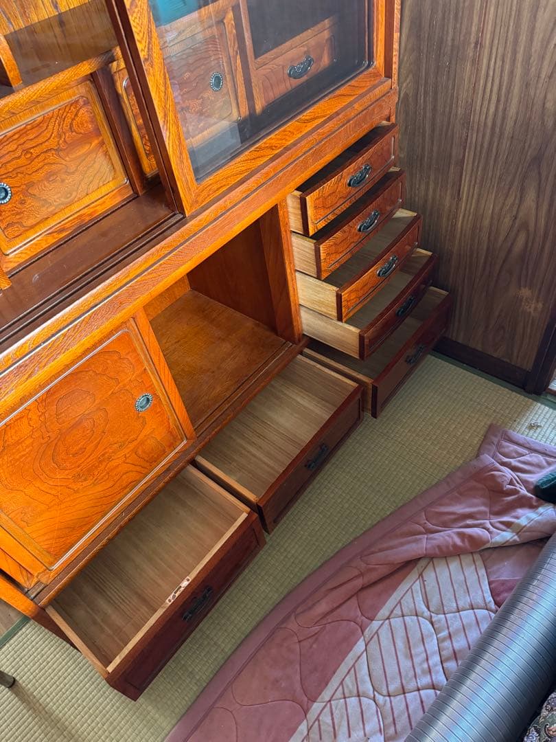 レトロ　茶箪笥　木製ガラス扉収納棚