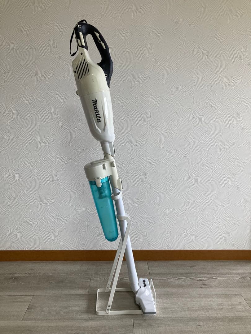 【ささ】マキタ(makita) コードレスクリーナー CL281FD