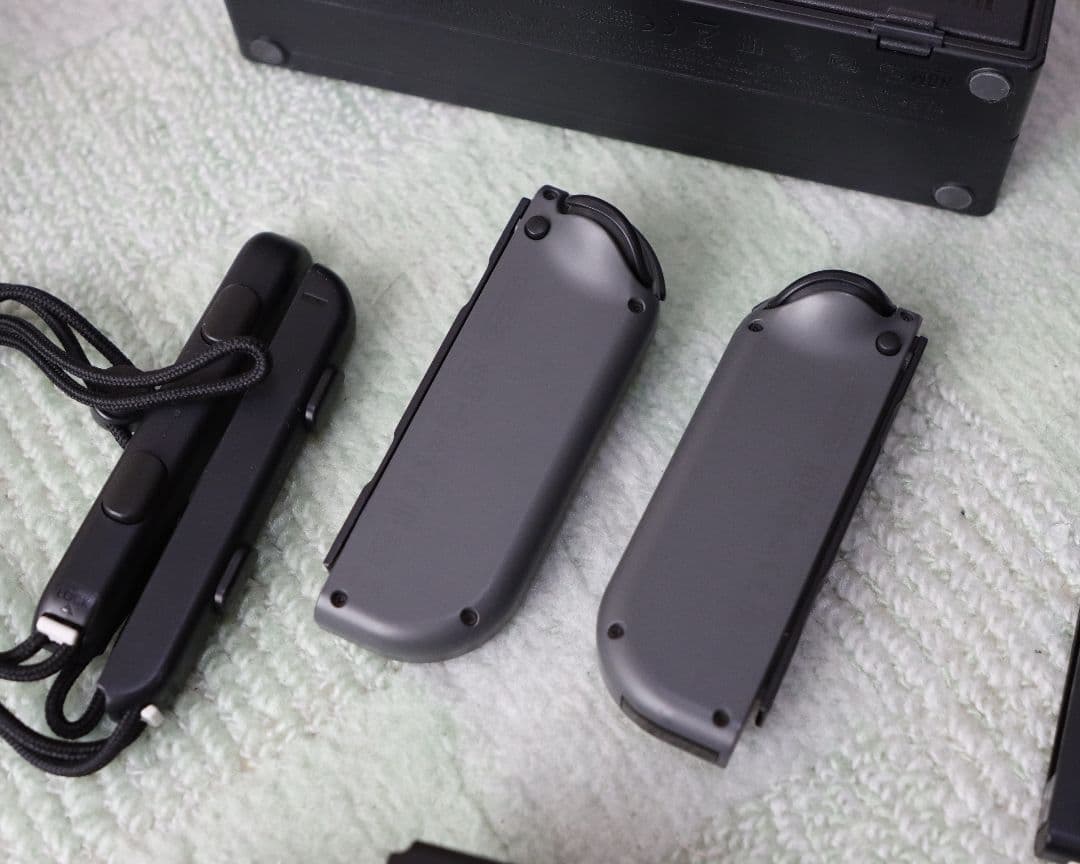 任天堂 Switch スイッチ本体 ＆ コントローラーセット バラ売り不可