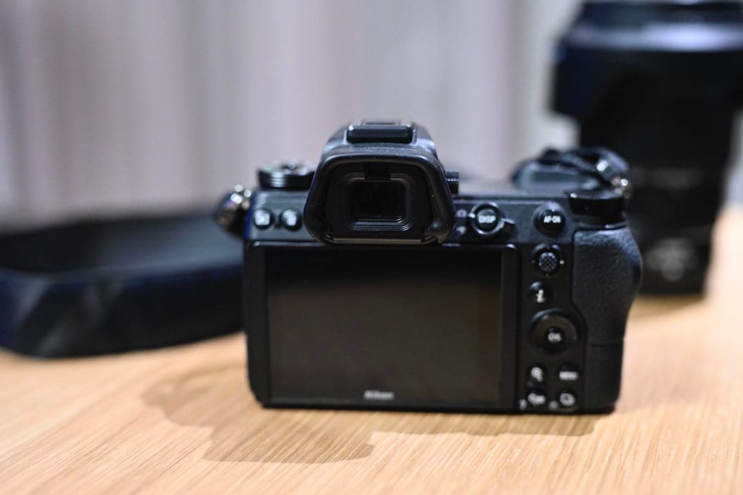 Nikon ミラーレス一眼 Zマウント 本体