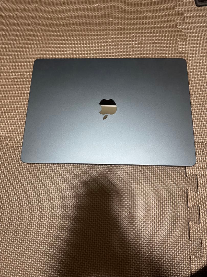 MacBook本体 MacBook air M2 16GB 512GB