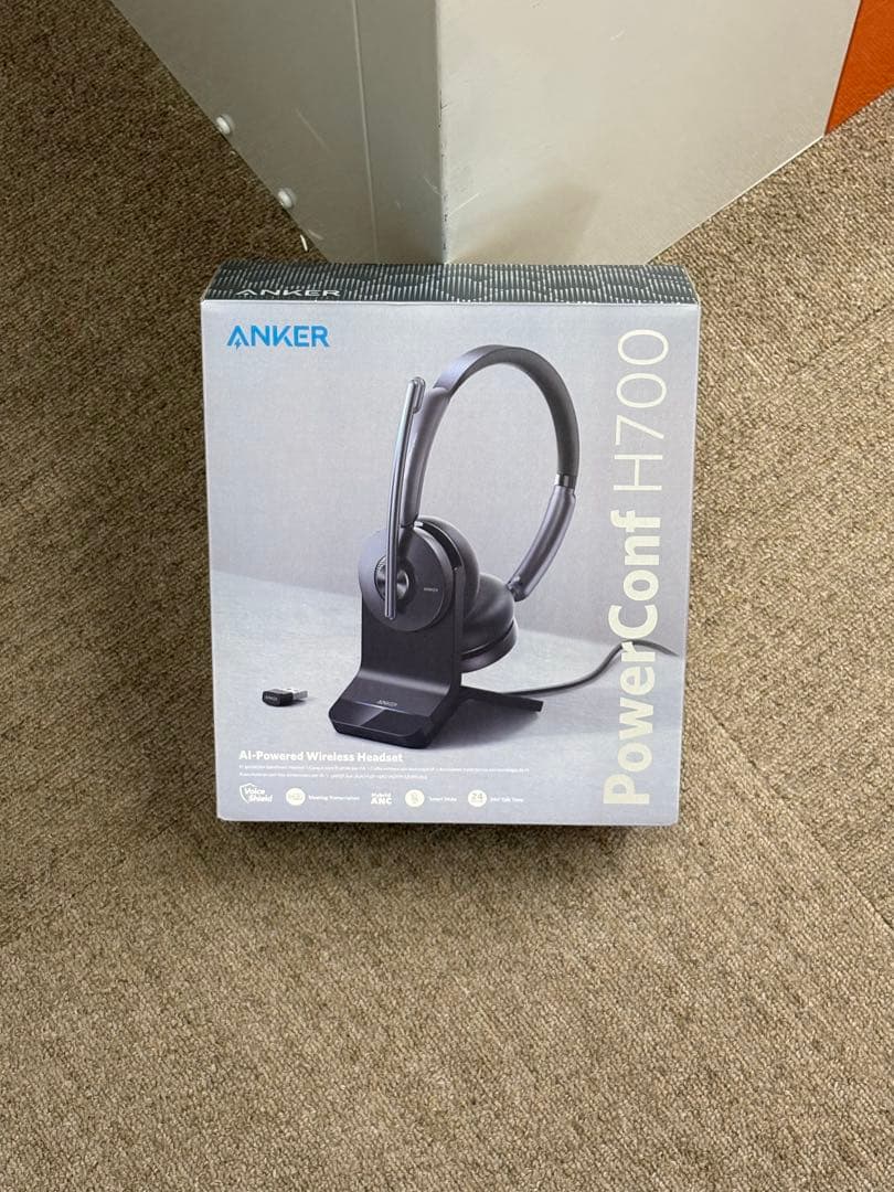 【美品】Anker PowerConf H700 スタンド・アダプタ付き 純正品