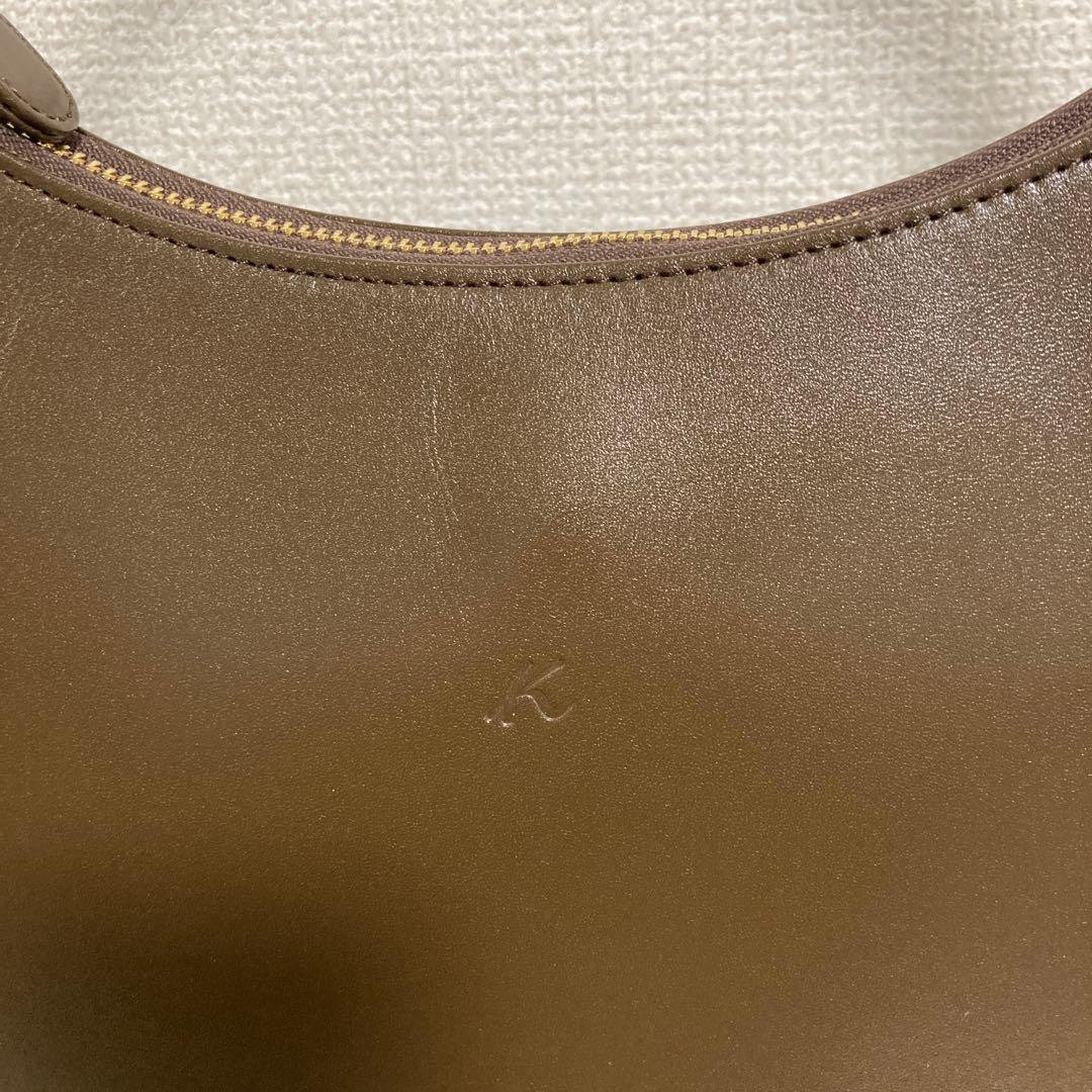 【未使用品】キタムラ　セミショルダーバッグ　チョコ