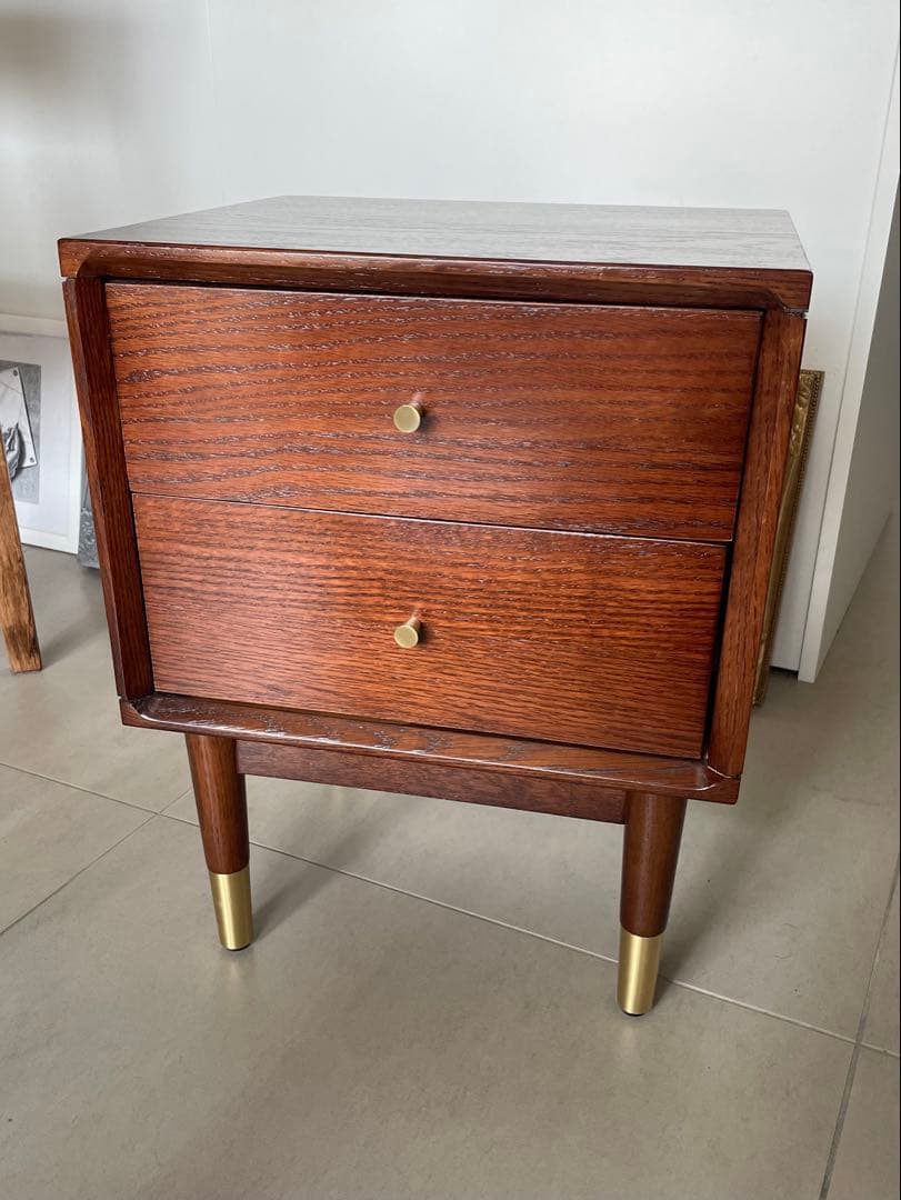 Mu Rong ナイト ベッドサイド テーブル アスプルンド アクメファニチャー