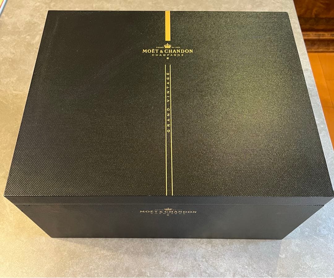 モエシャンドン ヴィンテージ 2003 ケース グラス　シャンパン