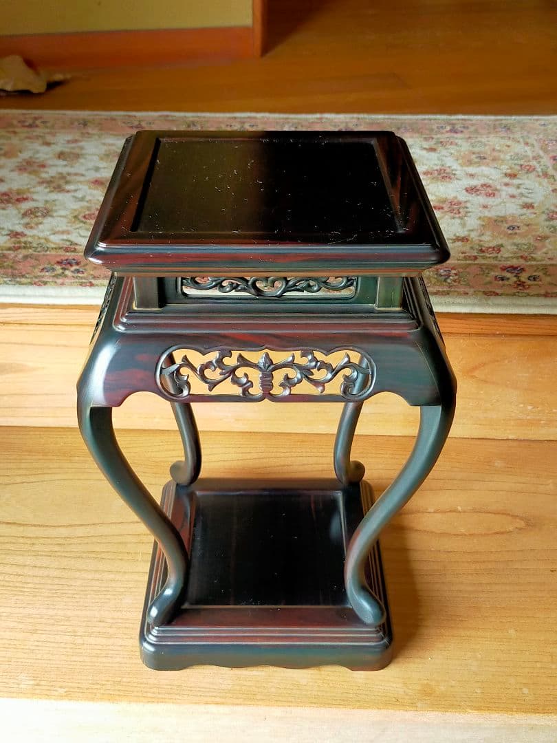 値下香炉台 花台 透かし彫り 盆栽台 和風 四つ足　木製　中古