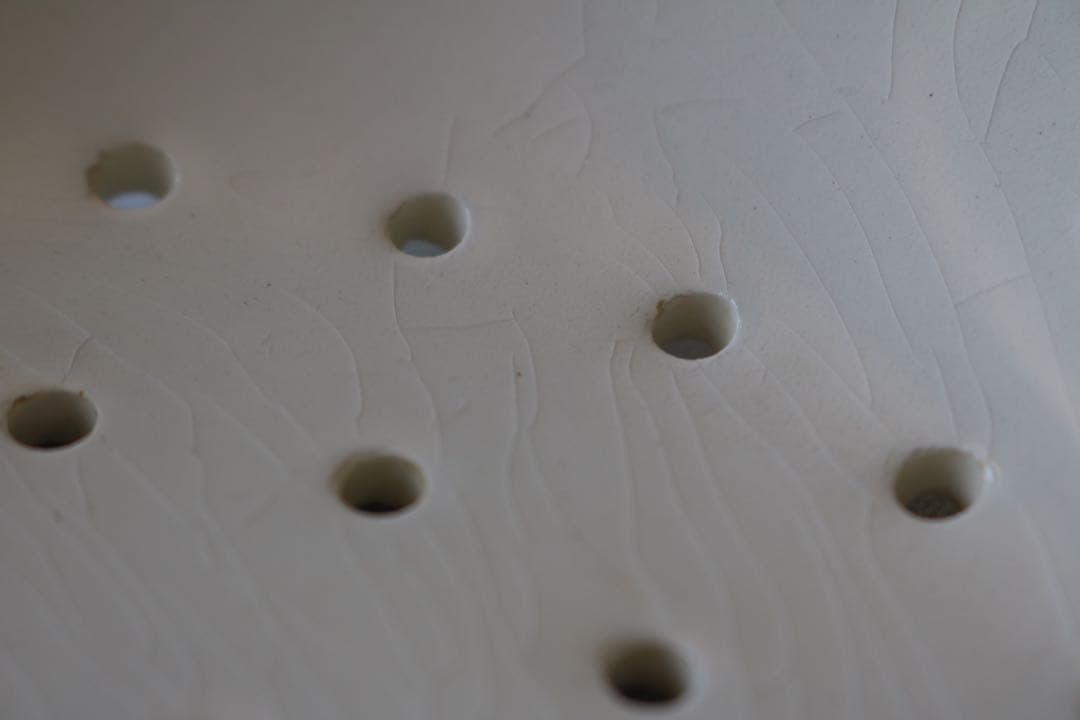 フランス　アンティーク　プレート　水切り　チーズ　豆腐　白　さくらんぼ