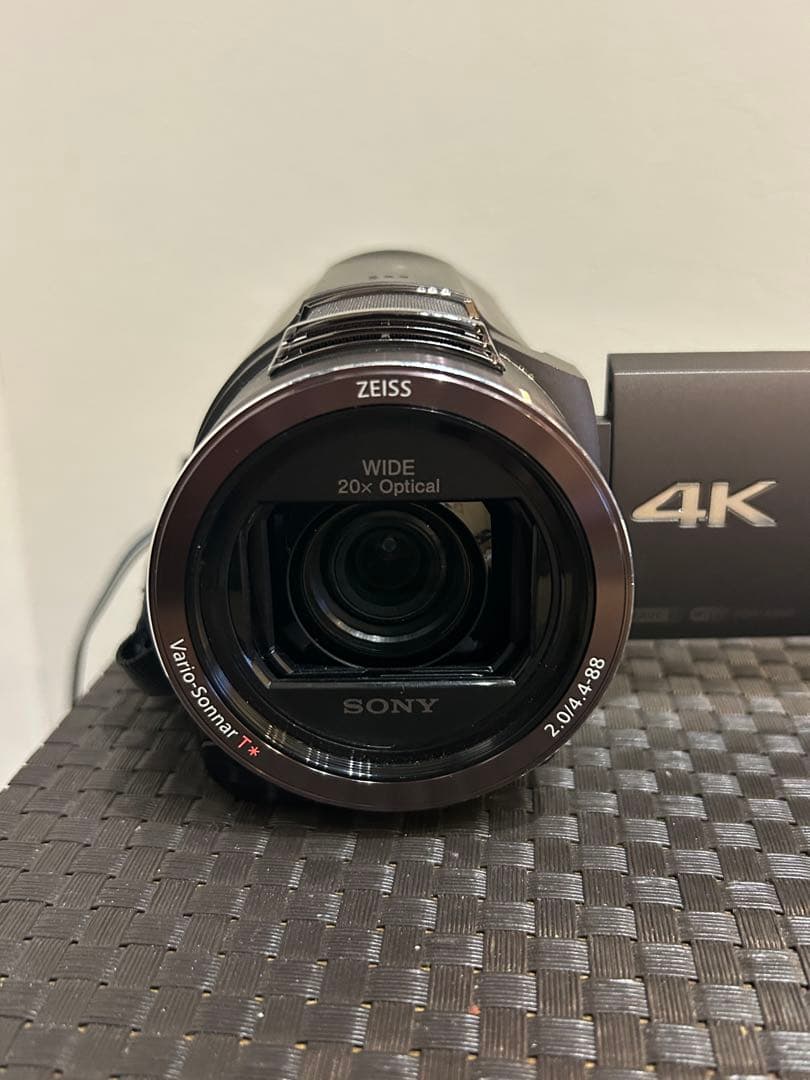 e*0様 SONY 4Kビデオカメラ FDR-AX40 ケース付き 卒業式・運動