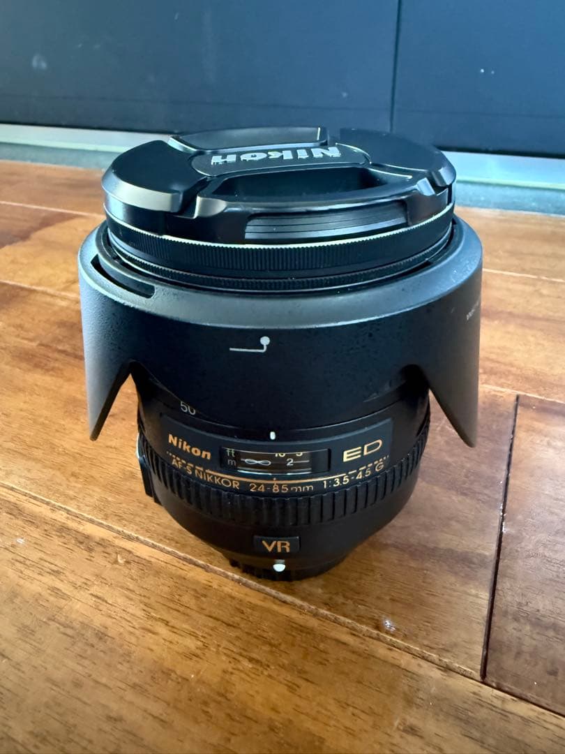 け*い様 美品　nikkor AF-S 24-85mm f/3.5-4.5G V