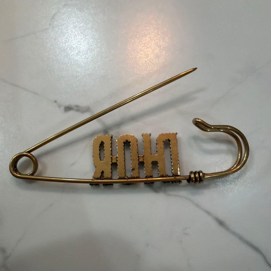 クリスチャンディオール　ブローチ　百貨店購入品