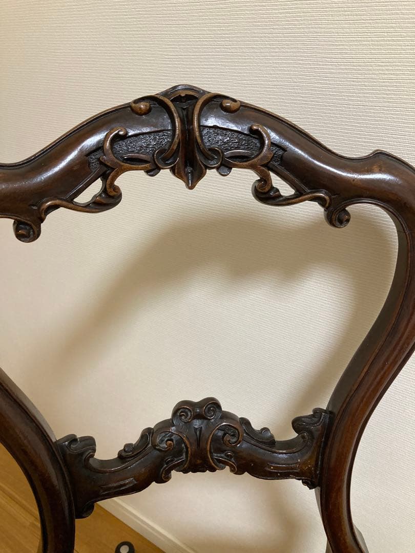 ヴィクトリアンチェア　猫脚