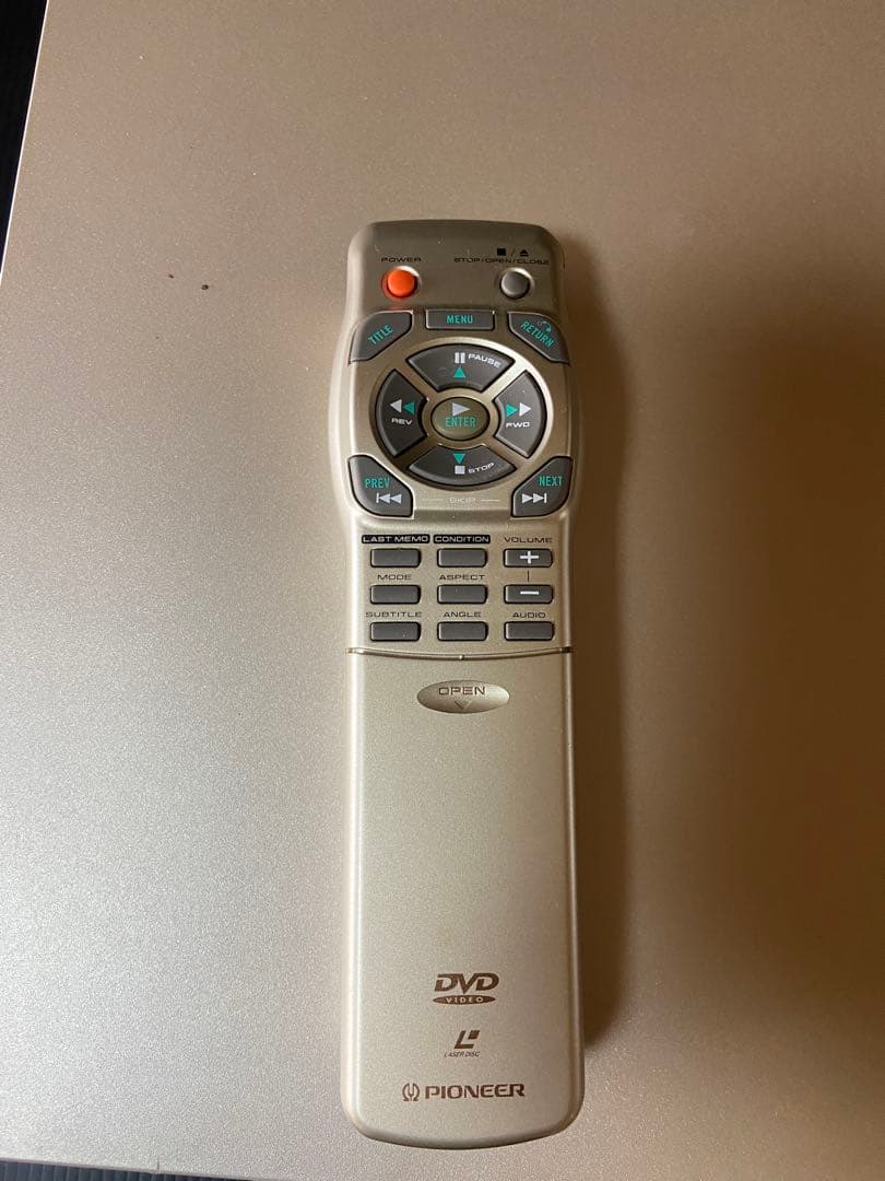 リモコン付属　パイオニア　Pioneer レーザーディスクプレーヤー　DVL-9