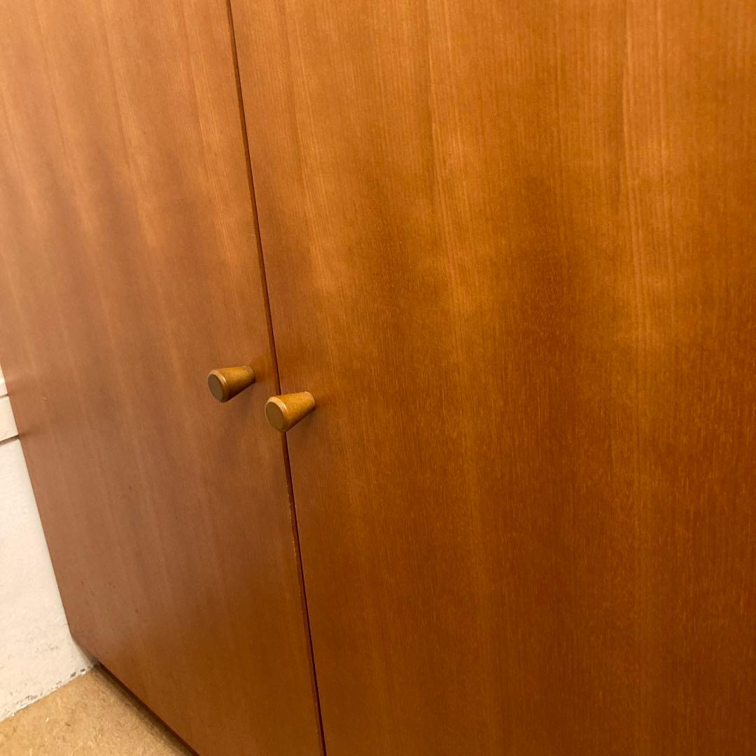 チェスト　キャビネット　木製　ボード　本箱