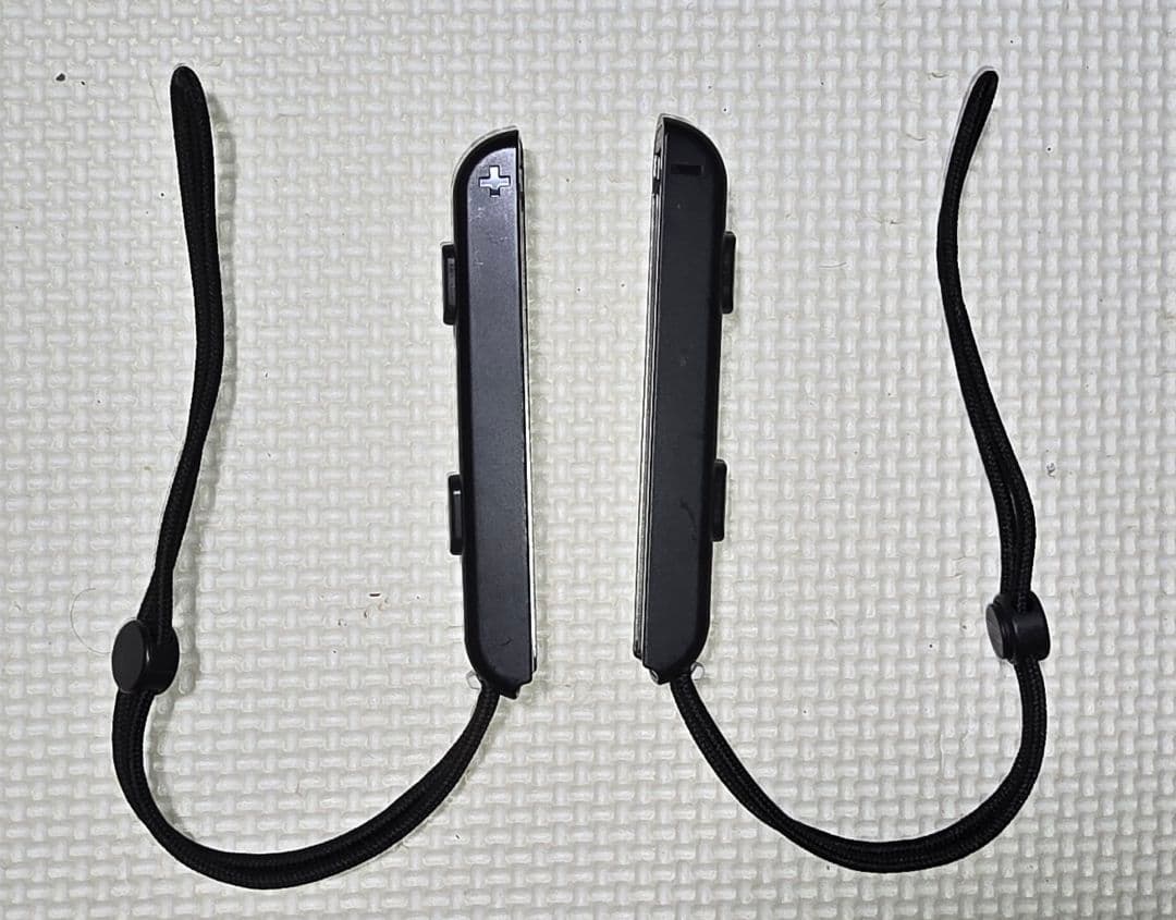 Nintendo Switch [箱なし/64GBmicroSDカード付]