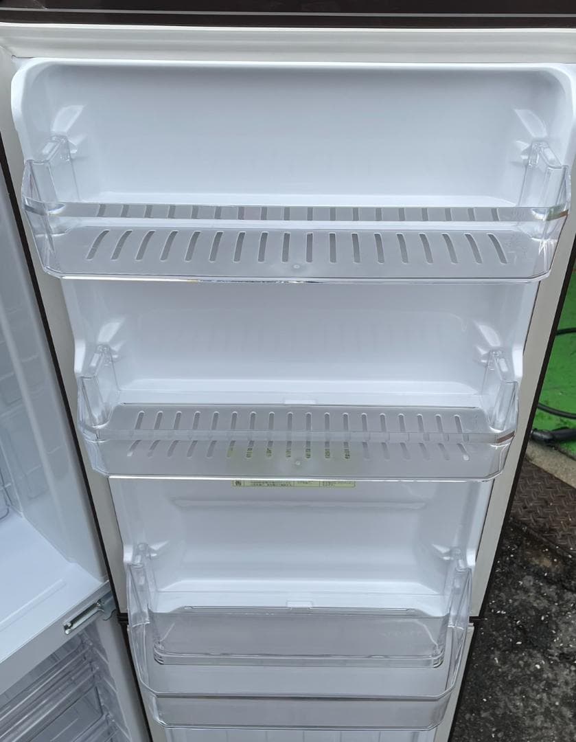 大阪京都限定 美品 SHARP シャープ 冷凍冷蔵庫 SJ-PD27C-T