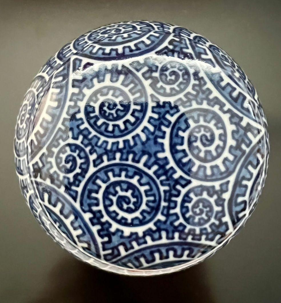 染付章魚唐草濃 小茶壺 舘林 源右衛門 煎茶道具