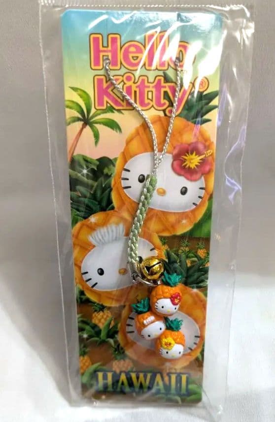 J*_様 ハローキティ　ハワイ　 パイナップル 根付　2012　未開封