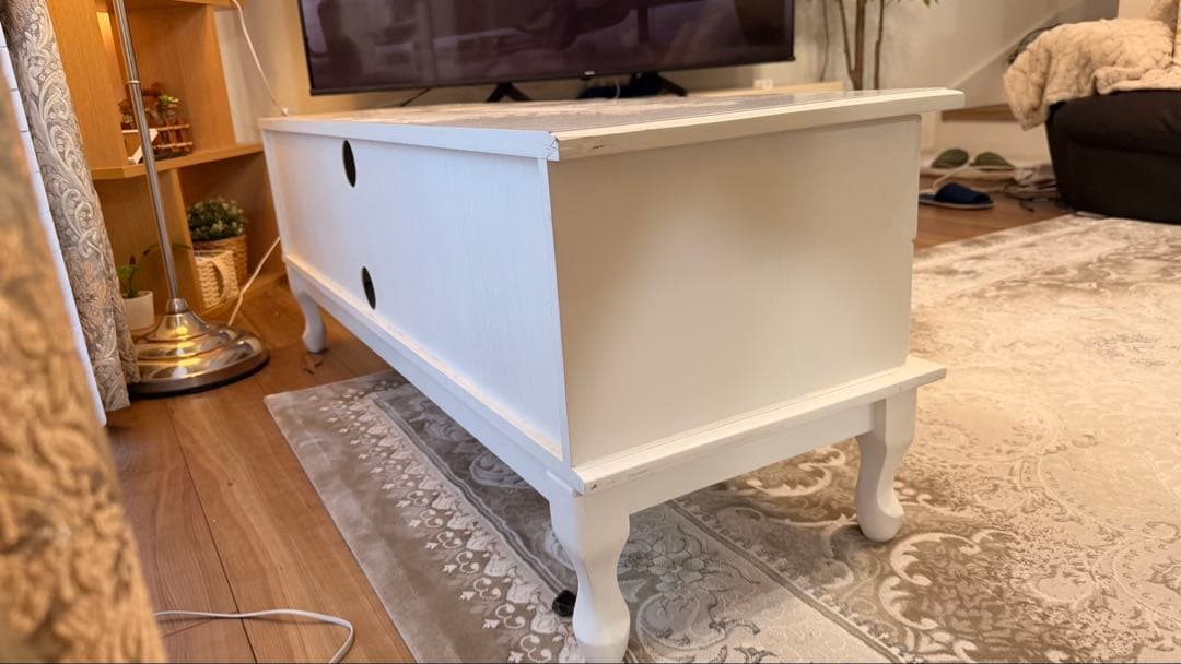 ホワイト木製テレビ台 クラシックスタイル