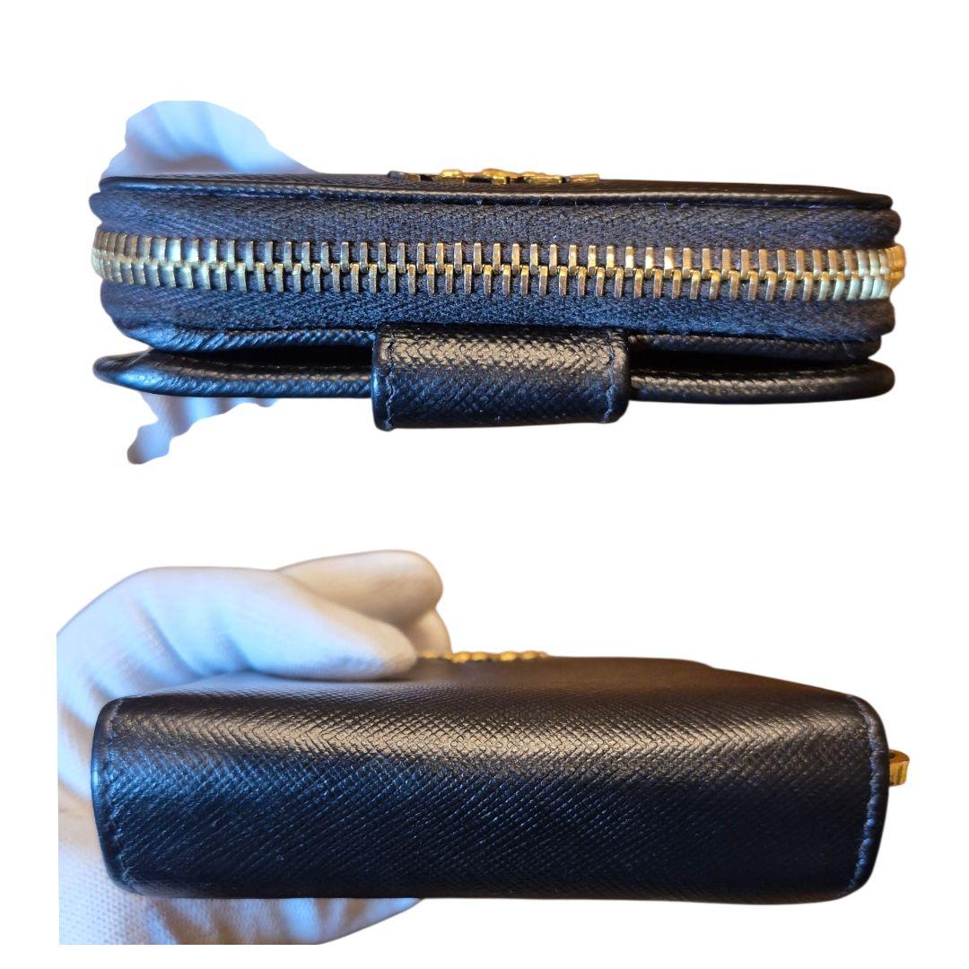 ＰＲＡＤＡ　プラダ　サフィアーノ　ケース　ラウンドファスナー　ブラック y