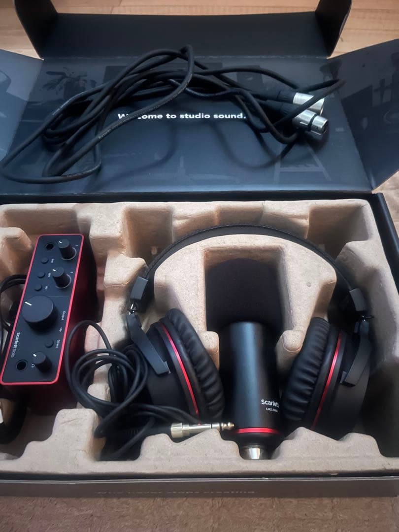 Focusrite Scarlett Solo Studio 第4世代 セット